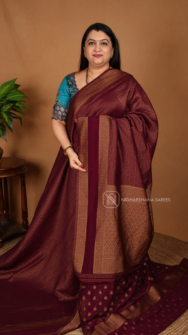 Wrinkle Georgette With Coco Zari Lines And Gap Style Border