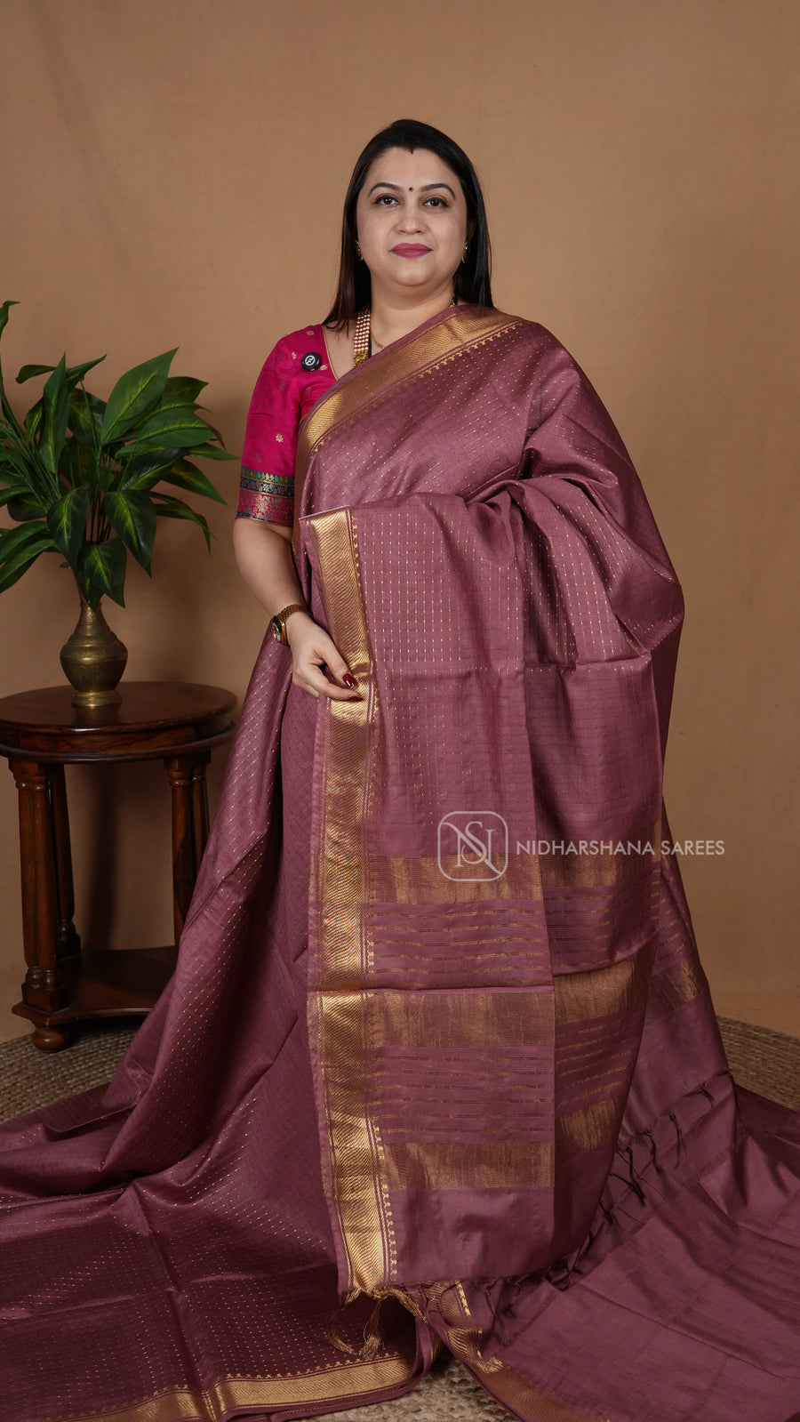 Art Linen With Zari Lines Butta And Zari Border