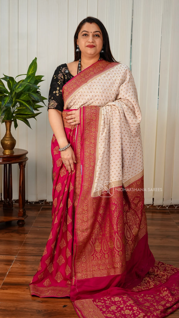 Pure Crepe Banarasi With Antic Zari Butta And Contrast Border