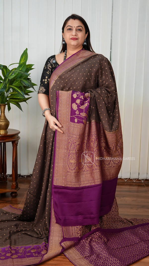 Pure Banarasi Crepe With Antic Zari Butta And Contrast Border