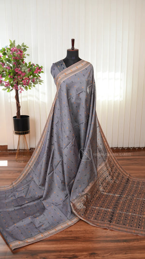 Semi Tussar Silk Saree With Rich Thread Detailing Pallu And Ethnic Look