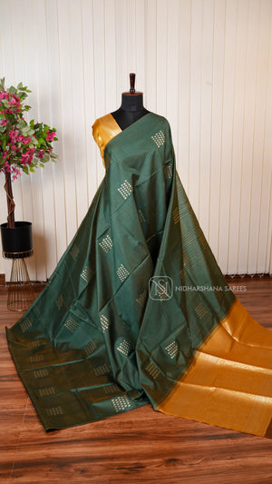 Semi Tussar Silk Saree With Contemporary Borderless Design And Elegant Appeal