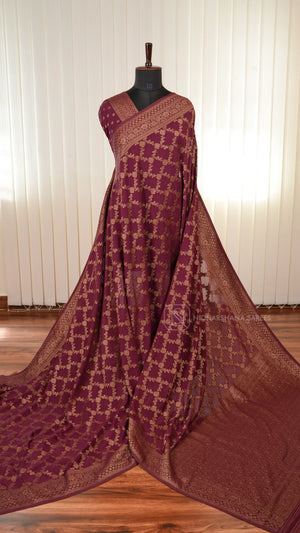 Semi Banarasi Crepe Silk Saree With Floral Antic Zari Weaving And Antic Zari Border