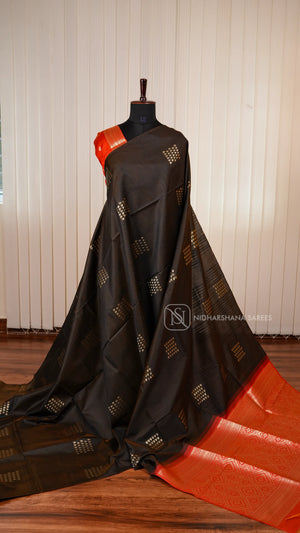 Semi Tussar Silk Saree With Contemporary Borderless Design And Elegant Appeal