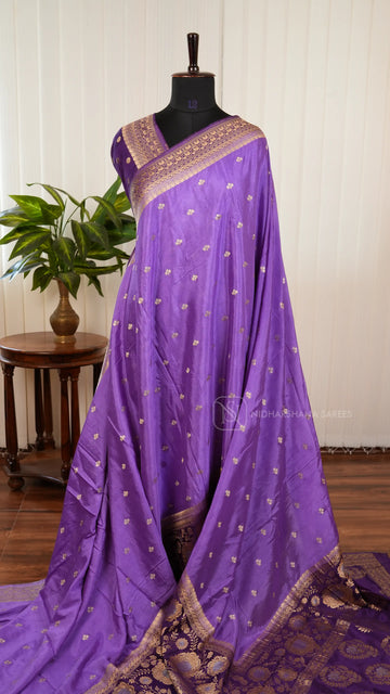 Chinon Georgette With Silver Zari Butta And Floral Zari Weaving Border