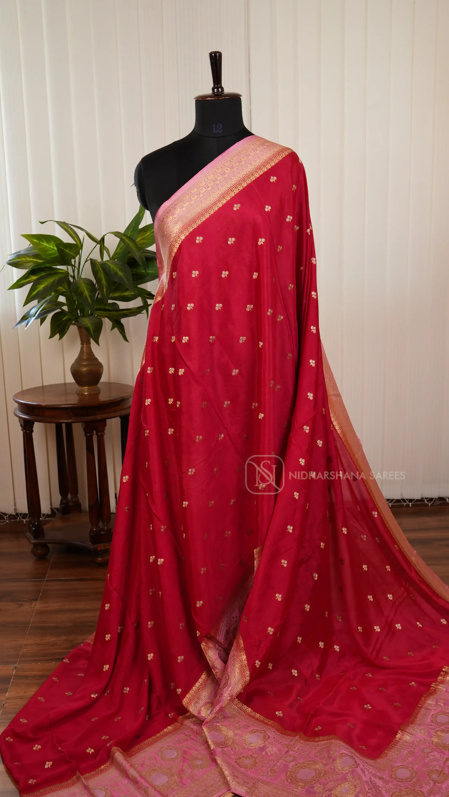 Chinon Georgette With Silver Zari Butta And Floral Zari Weaving Border