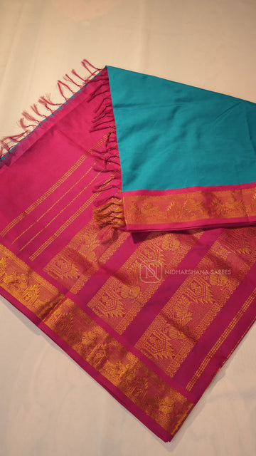 Premium Silk Cotton Saree With Contrast Zari Border