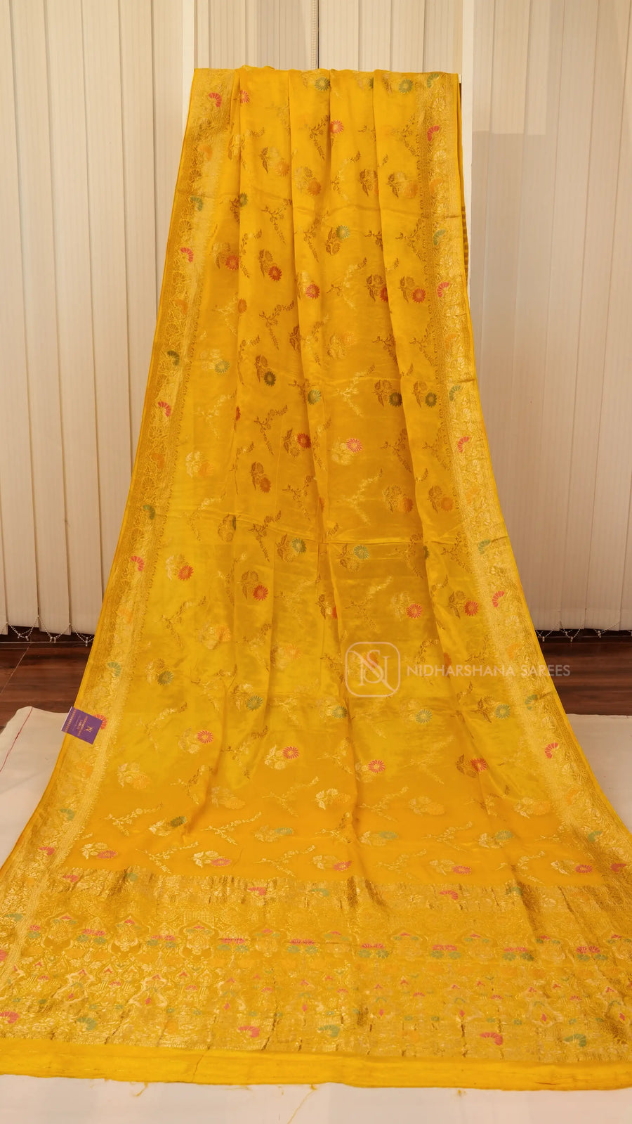 Premium Chiffon Georgette With Floral Zari Weaving And Zari Border