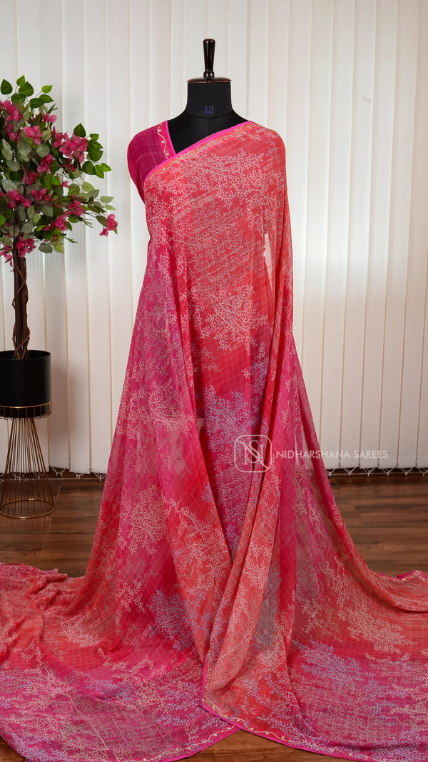 Semi Georgette With Filmy Zari Concept