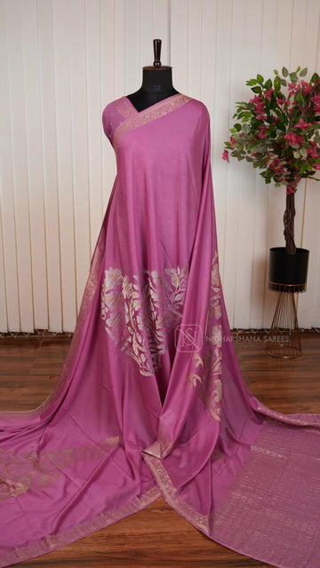 Banarasi Crepe Saree With Big Butta And Floral Zari Border
