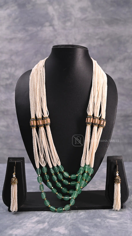 Traditional Multi-Strand Pearl and Emerald Beaded Jewelry Set