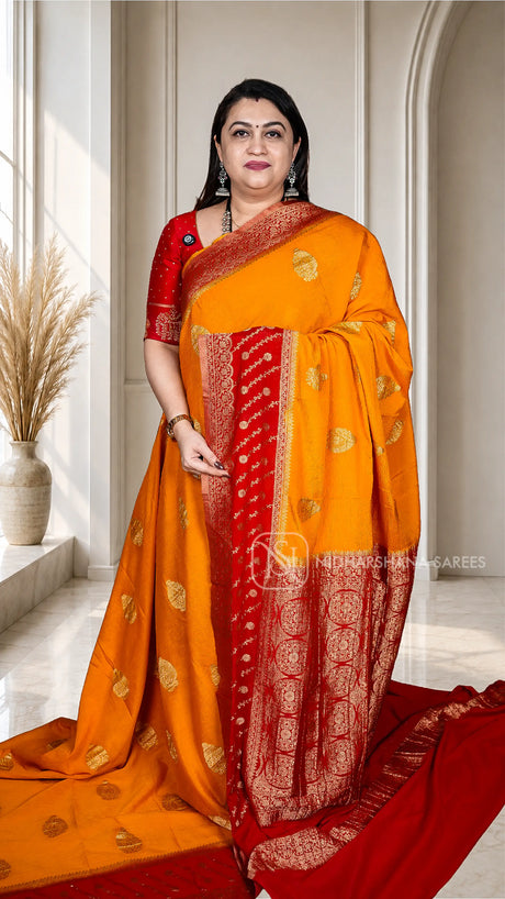 Crush Chinon With Zari Butta And Zari Weaving Contrast Border