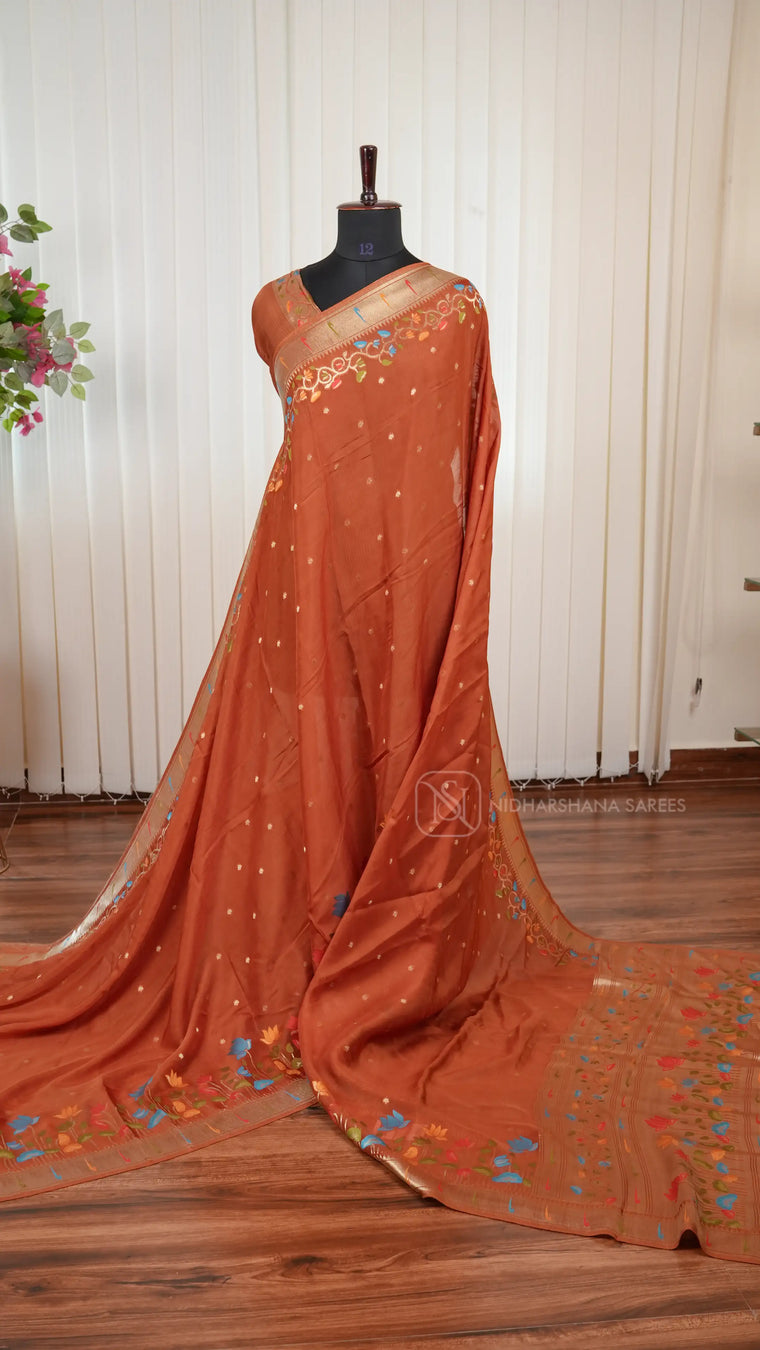 Lightweight Natural Crepe Saree With Floral Design And Elegant Border