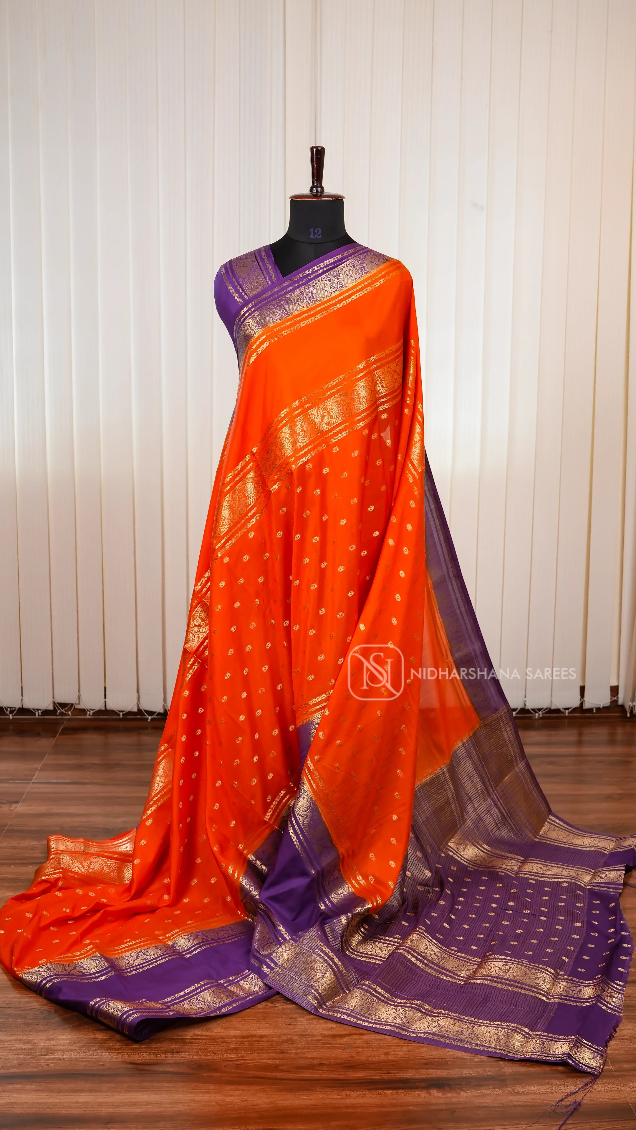 Semi Crepe Silk Saree With Grand Border And Elegant Zari Butta Concept