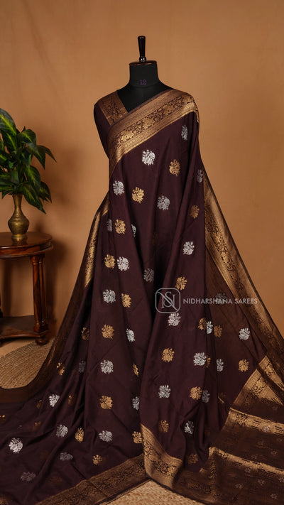Pani Silk With Floral Zari Butta And Floral Zari Border