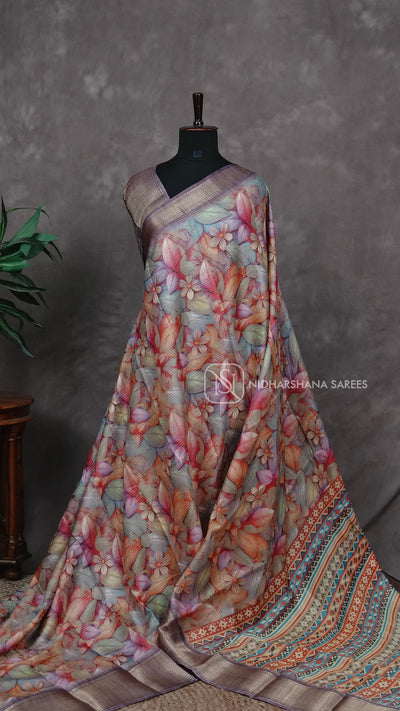 Semi Dola With Zari Lines And Leaf Digital Print
