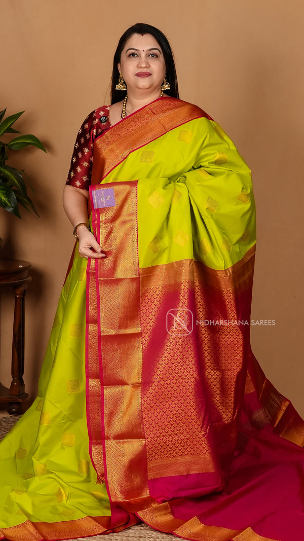 Semi Kanchipuram Silk With Zari Butta And Contrast Zari Border
