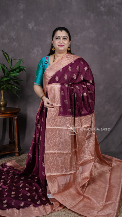 Semi Tussar Dola With Zari Floral Butta And Zari Border