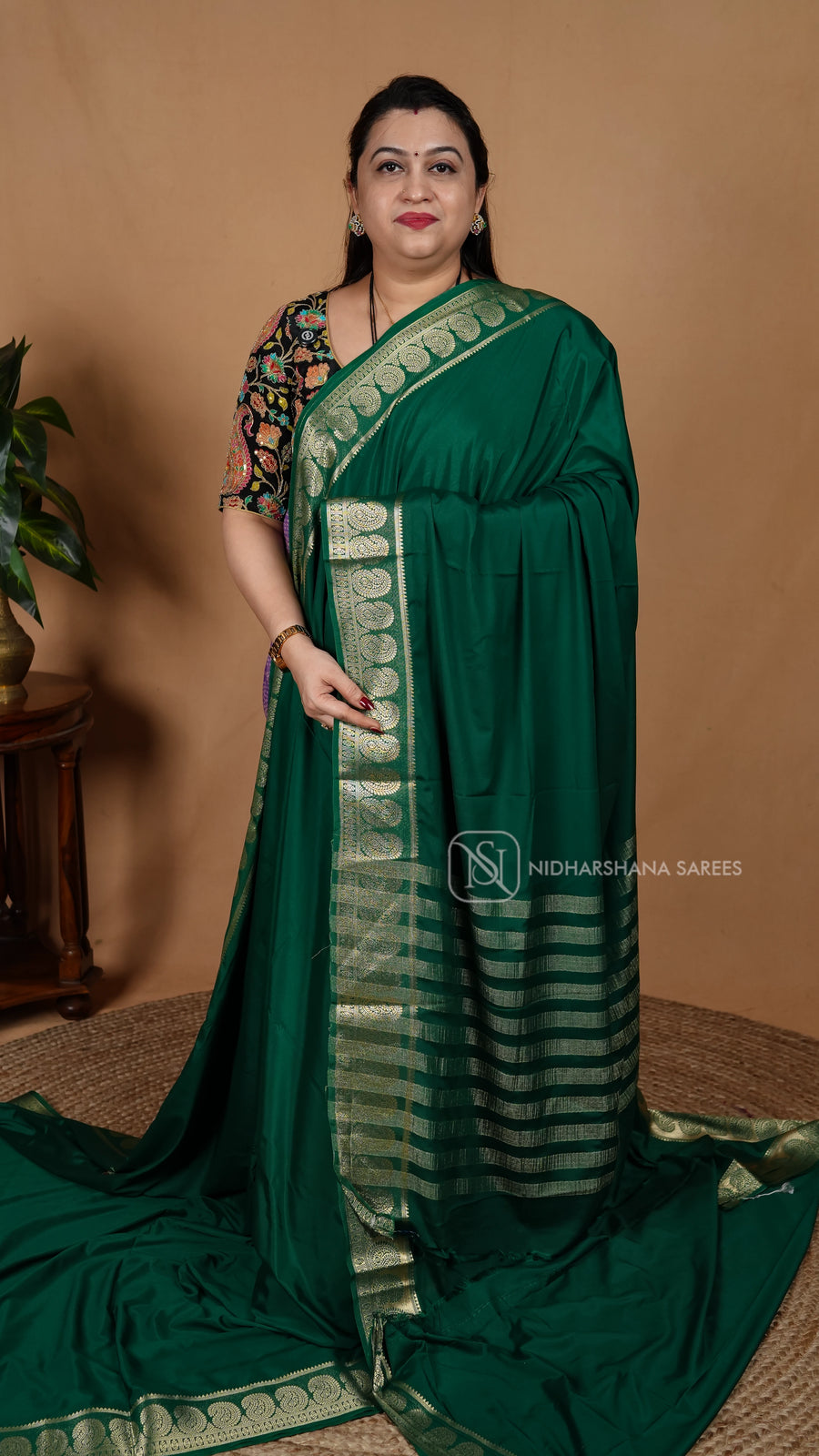 Semi Mysore Crepe Silk With Mango Motif Zari Border