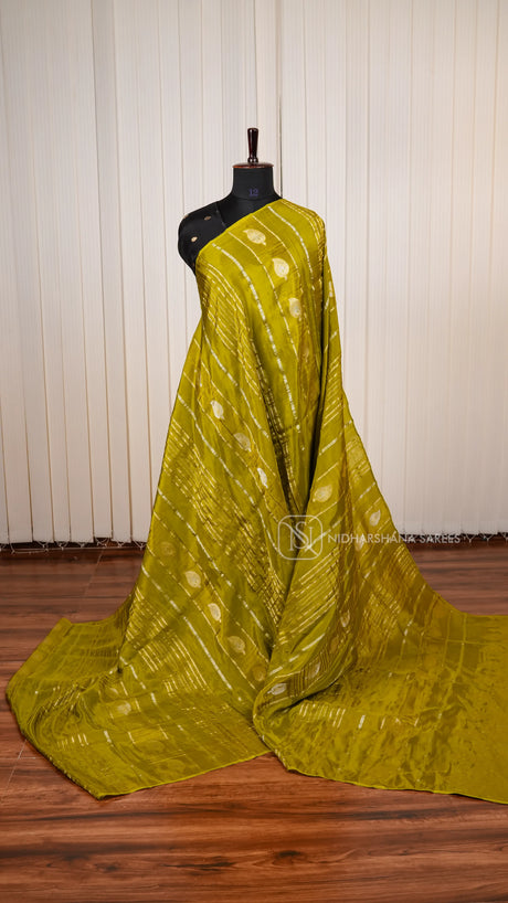 Pure Viscose Crepe Silk Saree With Grand Zari Concept