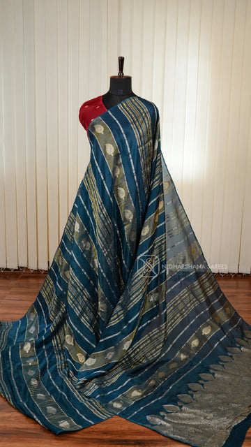 Pure Viscose Crepe Silk Saree With Grand Zari Concept