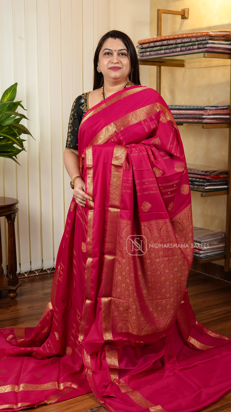Semi Crepe Silk With Zari Lines ,Big Butta And Gap Style Border