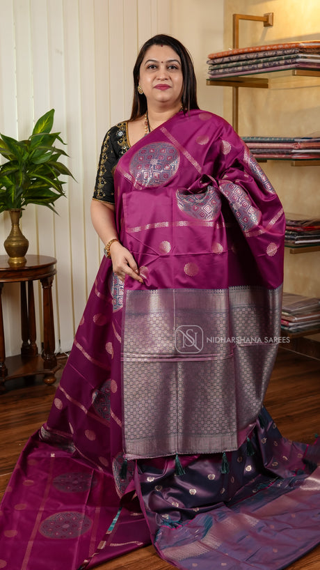 Semi Soft Silk With Zari Lines And Big Butta Concept