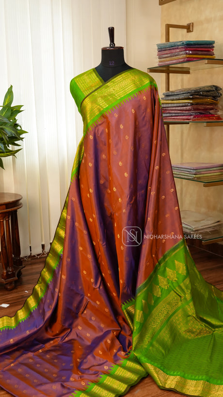 Pure Gadwal Silk With Zari Butta And Contrast Zari Border