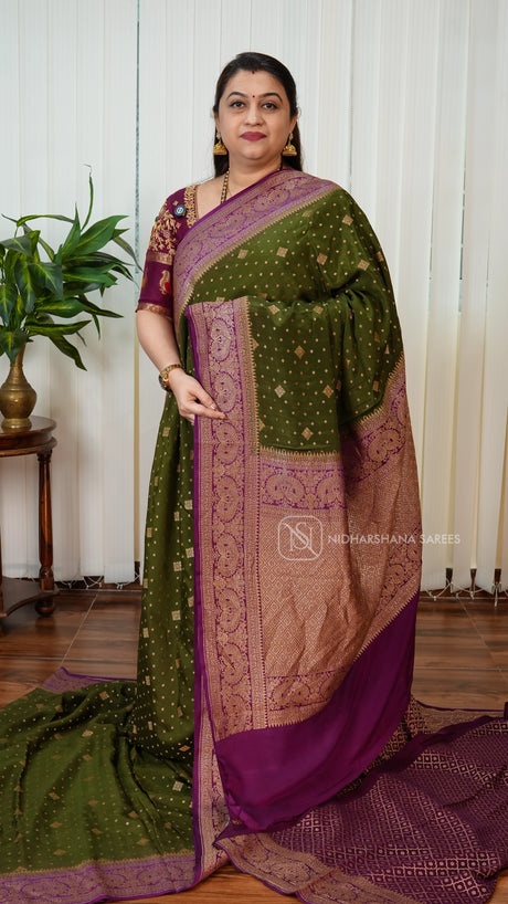 Pure Crepe Banarasi With Zari Butta And Antic Contrast Zari Border