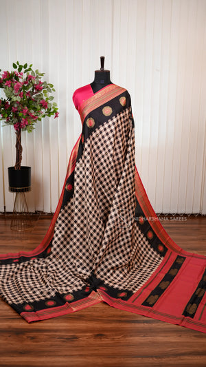 Pure Viscose Crepe Silk Saree With Small Check Pattern And Zari Butta