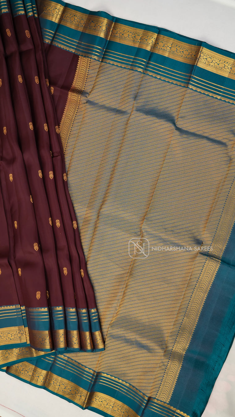 Pure Silk Saree With Rich Traditional Border And Classic Elegance Concept