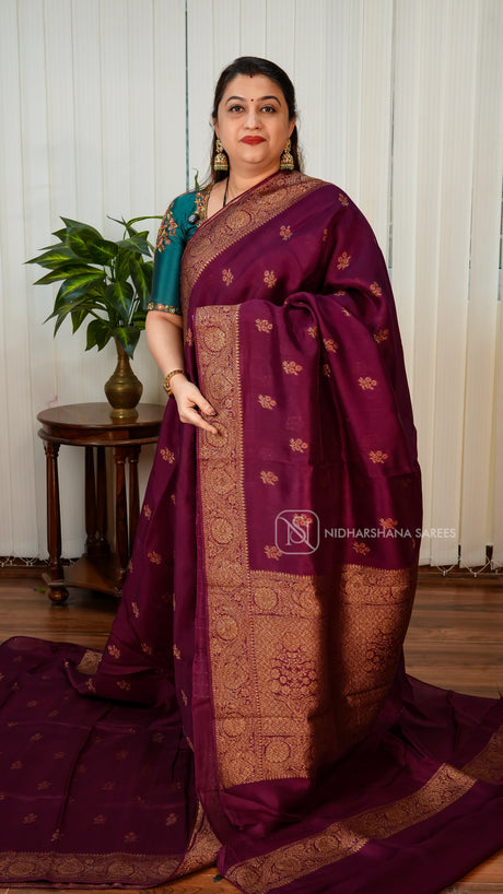 Pure Raw Silk With Antic Zari Border Concept