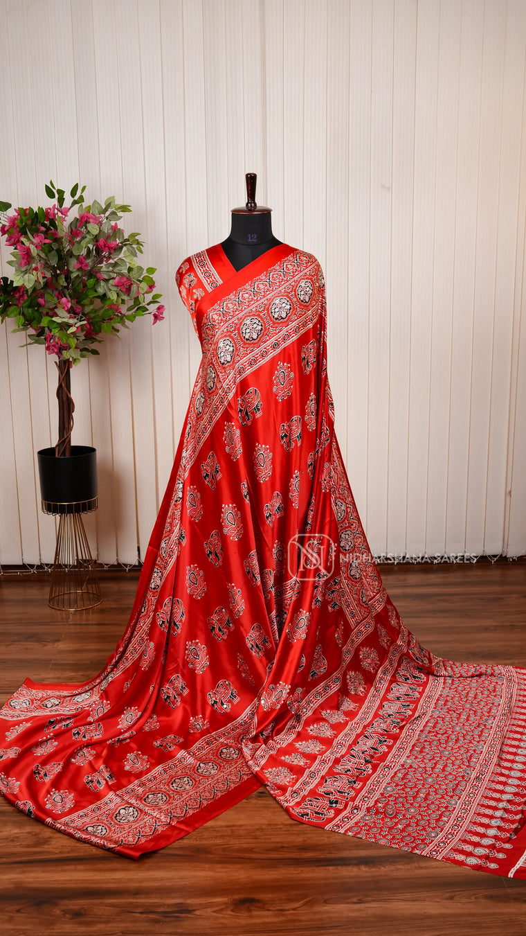 Semi Satin Silk Saree With Hathi Print And Mirror Work Concept