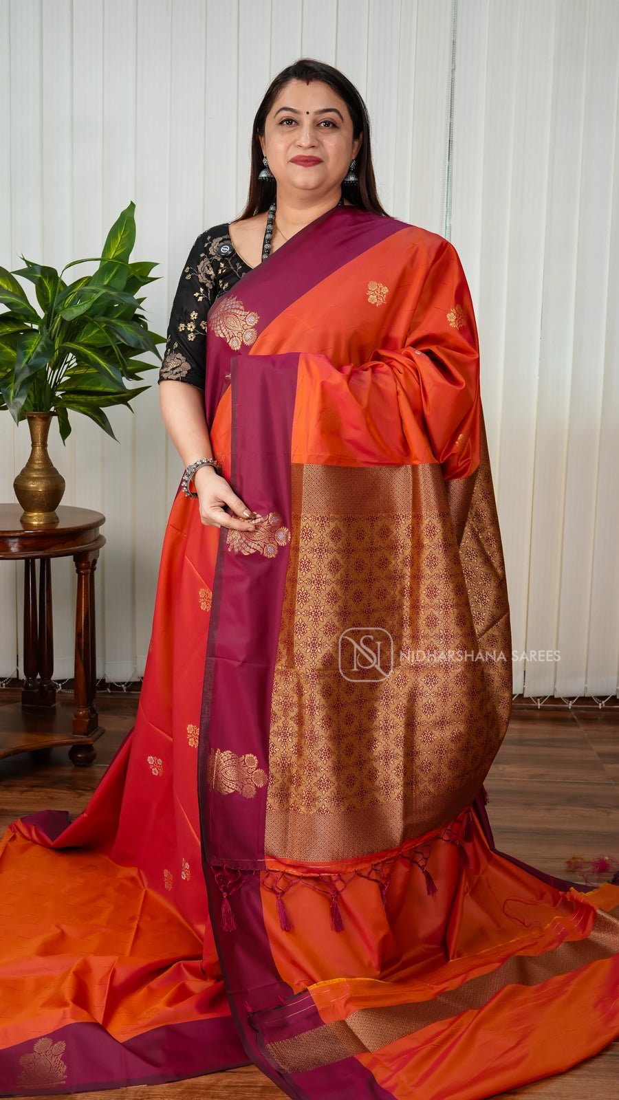 Semi Soft Silk With Floral Zari Butta And Dual Shade Concept