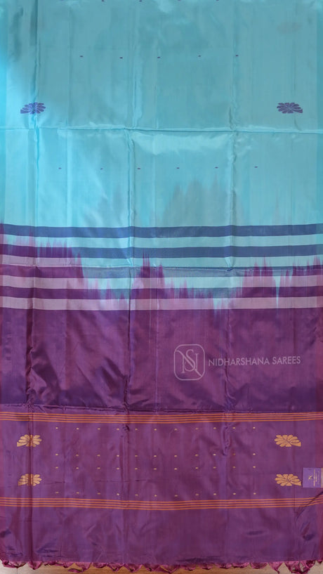 Banana Pith Saree With Thread Woven Butta And Contrast Pallu And Dual Shade Concept