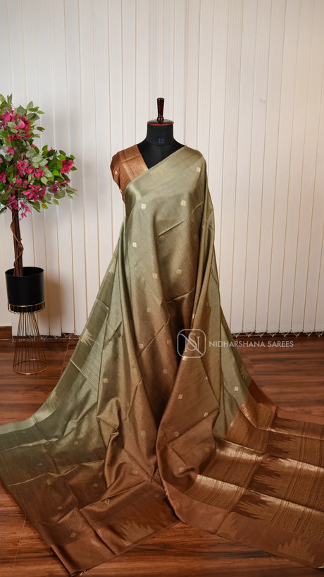 Semi Tussar Silk Saree With Elegant Contrast Border And Intricate Zari Detailing