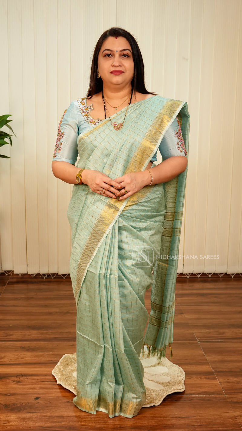 Art Linen With Zari Checks And Zari Border Concept