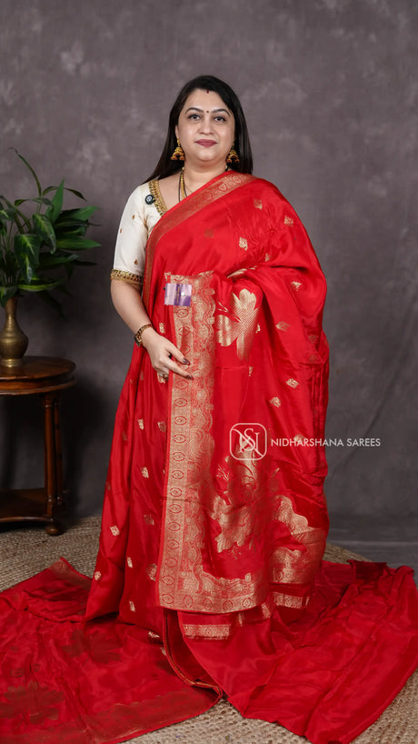 Mashru Satin With Floral and Zari Butta Concept