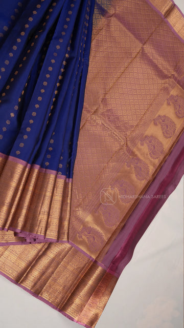 Pure Kanchipuram Silk Saree With Traditional Border And Contrast Zari Butta