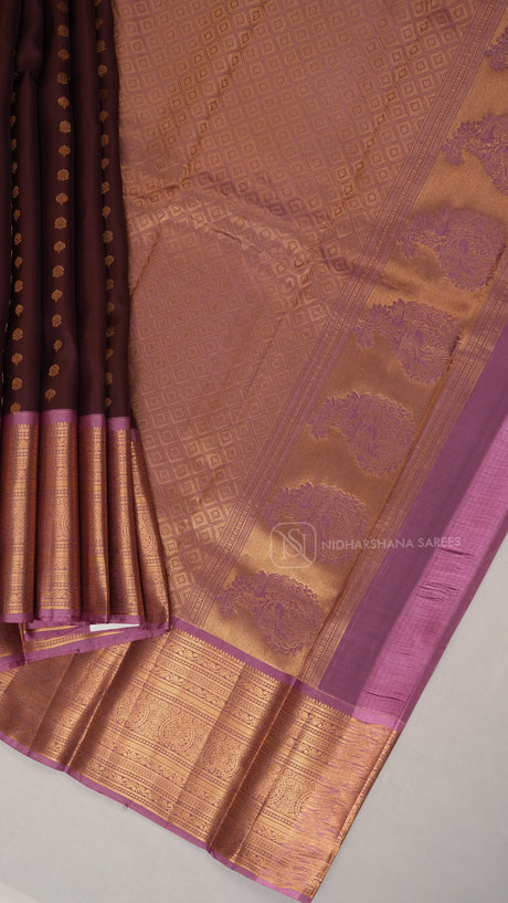 Pure Kanchipuram Silk Saree With Traditional Border And Contrast Zari Butta