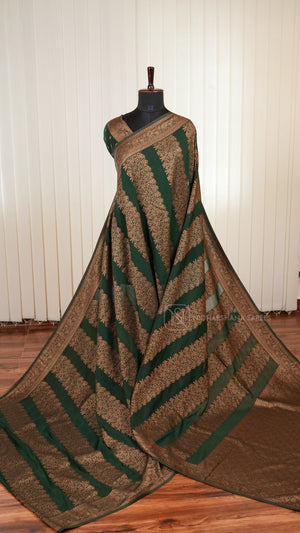 Semi Banarasi Crepe Silk Saree With Floral Antic Zari Weaving And Antic Zari Border