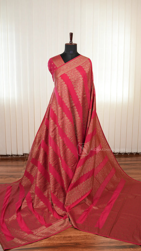 Semi Banarasi Crepe Silk Saree With Floral Antic Zari Weaving And Antic Zari Border