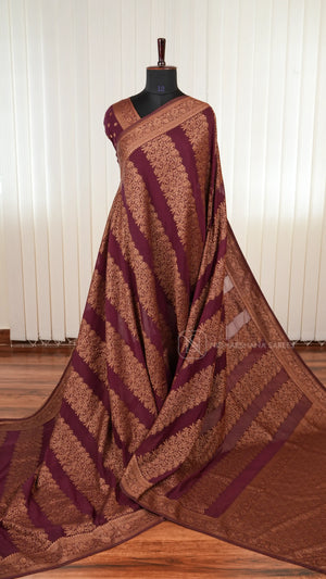 Semi Banarasi Crepe Silk Saree With Floral Antic Zari Weaving And Antic Zari Border