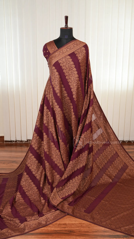 Semi Banarasi Crepe Silk Saree With Floral Antic Zari Weaving And Antic Zari Border