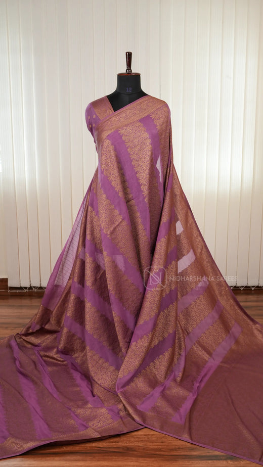 Semi Banarasi Crepe Silk Saree With Floral Antic Zari Weaving And Antic Zari Border