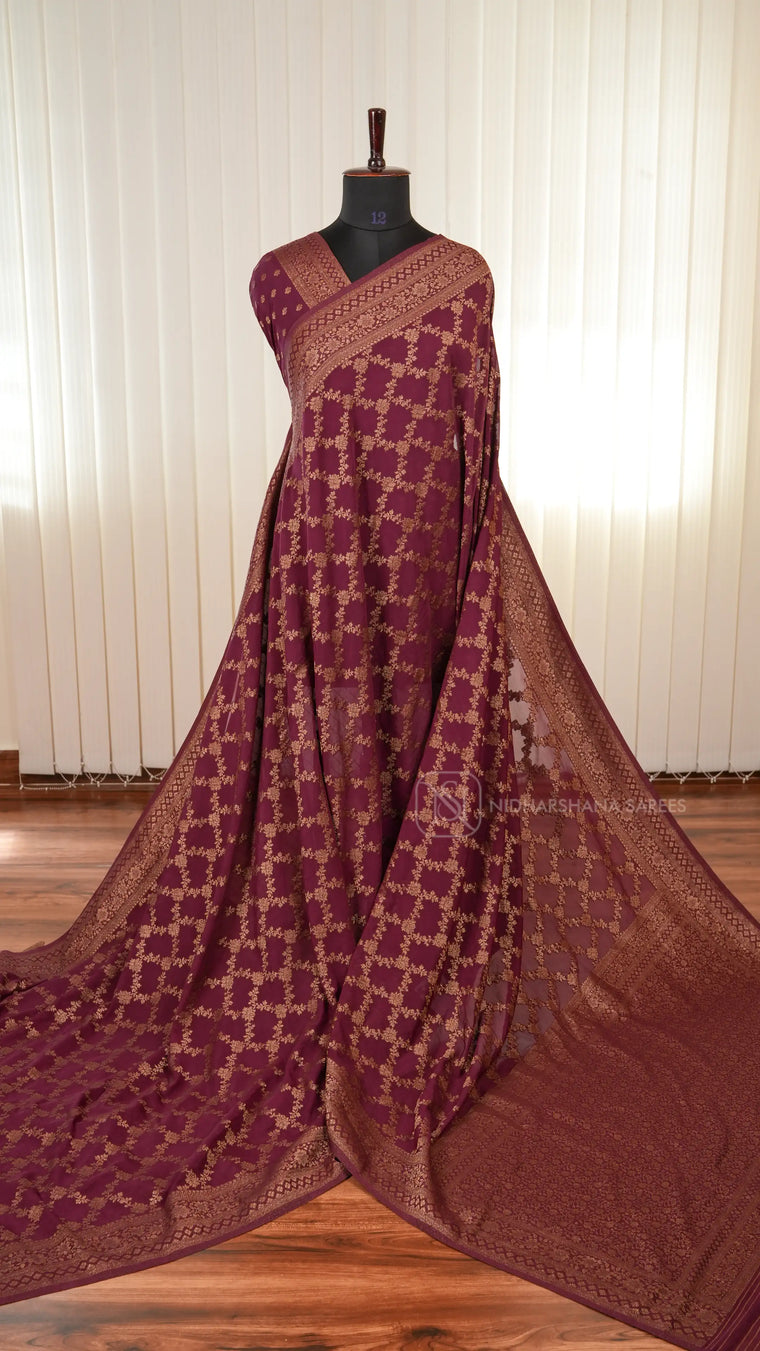 Semi Banarasi Crepe Silk Saree With Floral Antic Zari Weaving And Antic Zari Border
