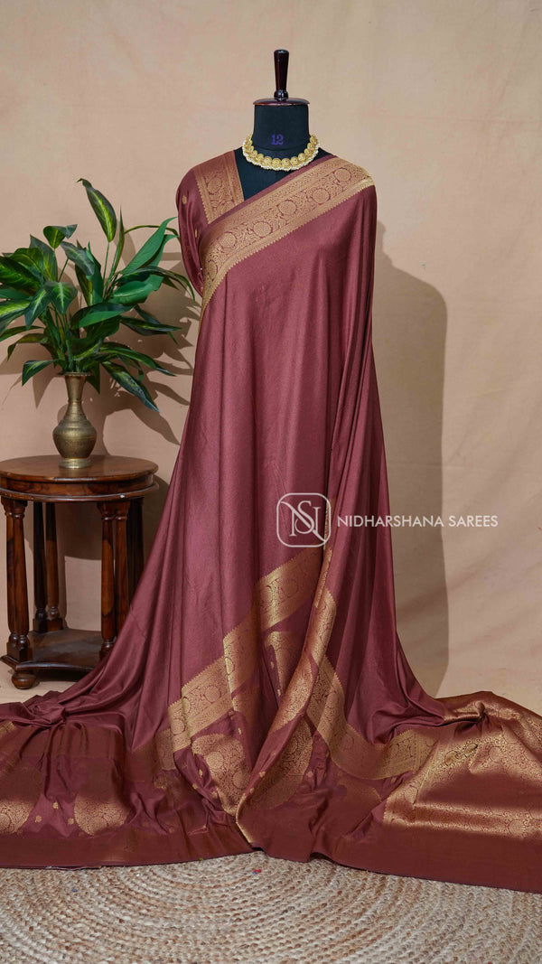 Semi Georgette With Floral Zari Border