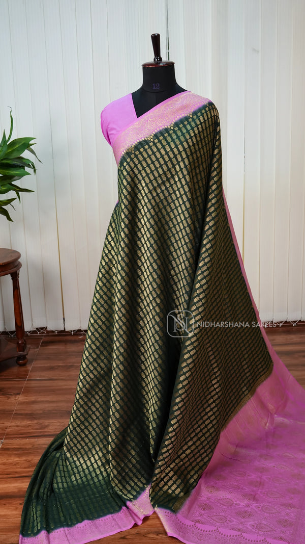 Semi Silk With Floral Zari Lines And Contrast Border