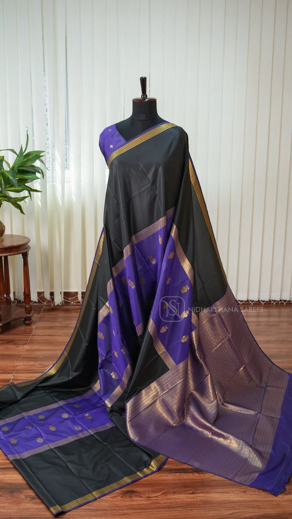 Semi Soft Silk With Gandaberunda Zari Butta Weaving Concept