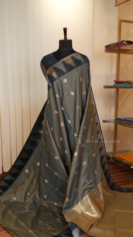 Semi Soft Silk With Temple Weaving Concept